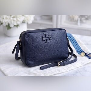 Tory Burch Thea Camera Crossbody Bag Black Pebbled Leather Gold Logo